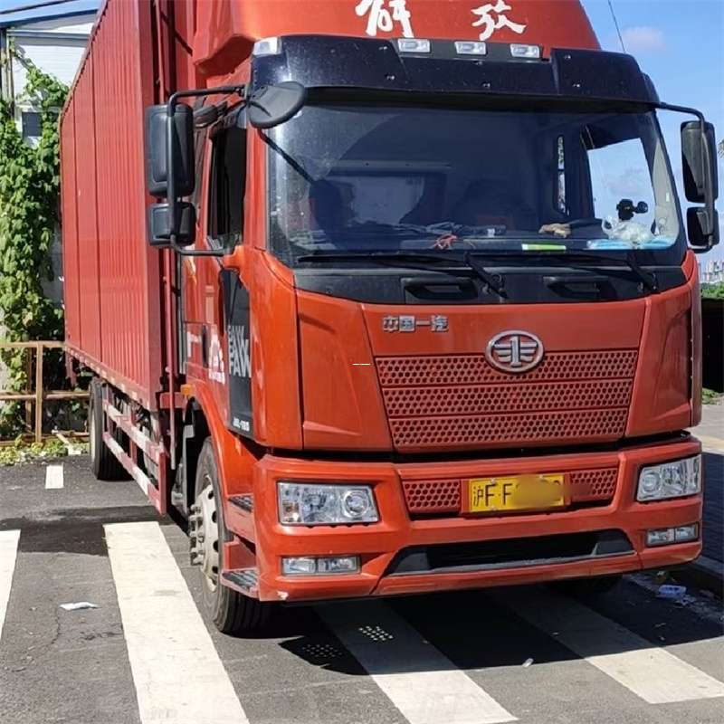 和平镇罗平县进仓物流：专线直达的多元货运之旅